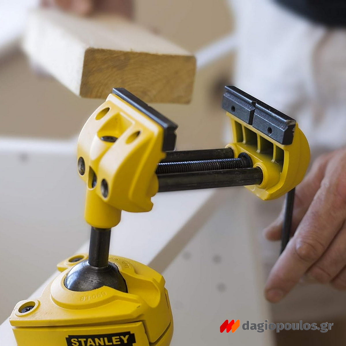 Stanley 1-83-069 Μέγγενη Ελαφρού Τύπου