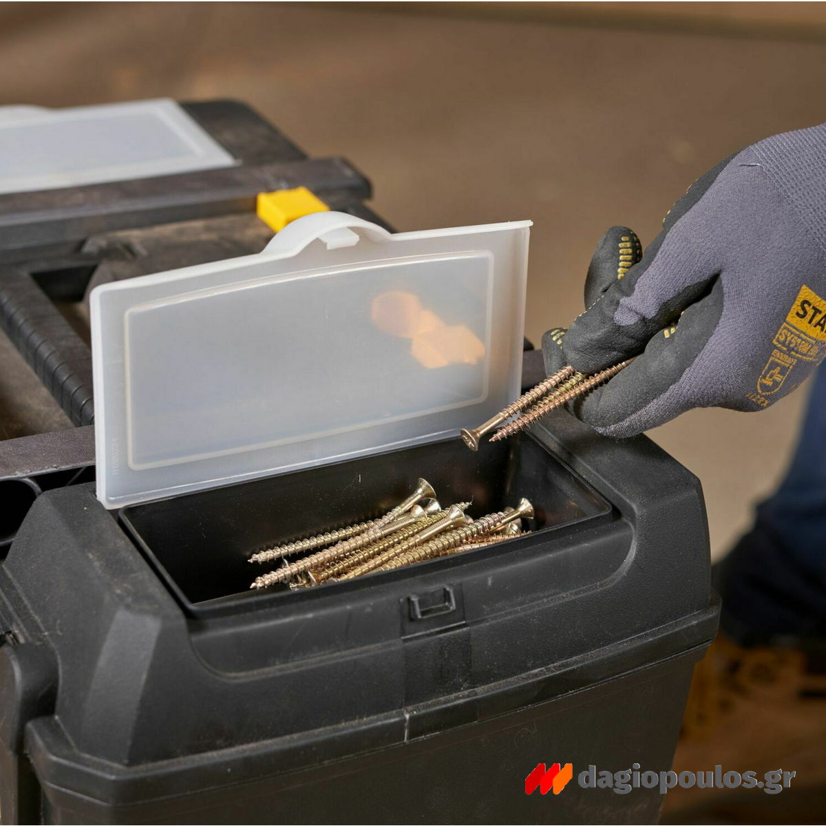 Stanley 1-93-968 Εργαλειοθήκη Κλειστή Τροχήλατη