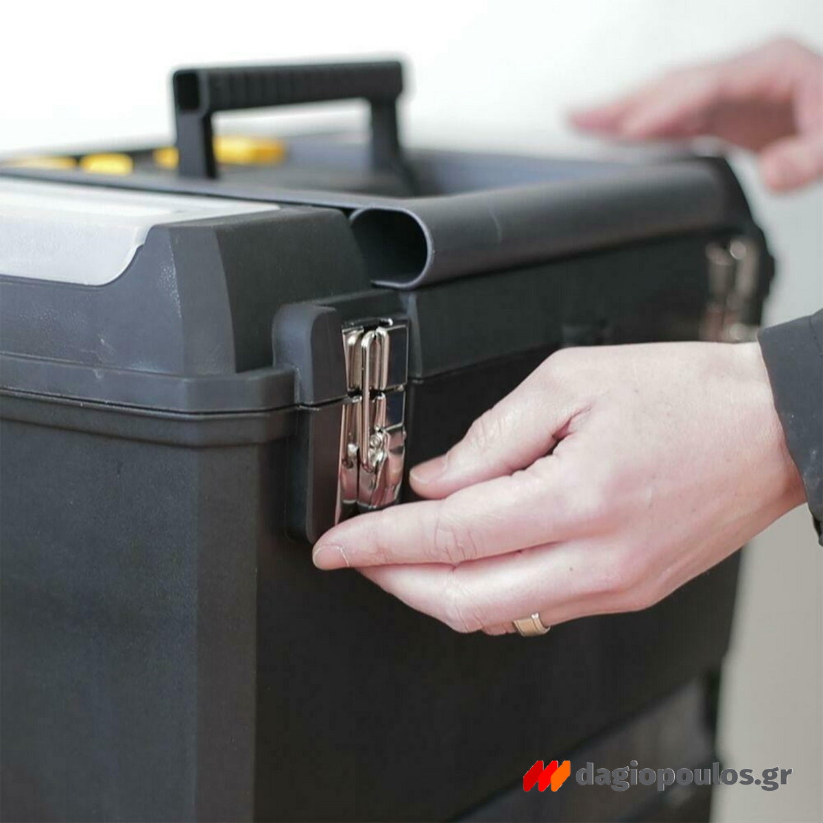 Stanley 1-93-968 Εργαλειοθήκη Κλειστή Τροχήλατη