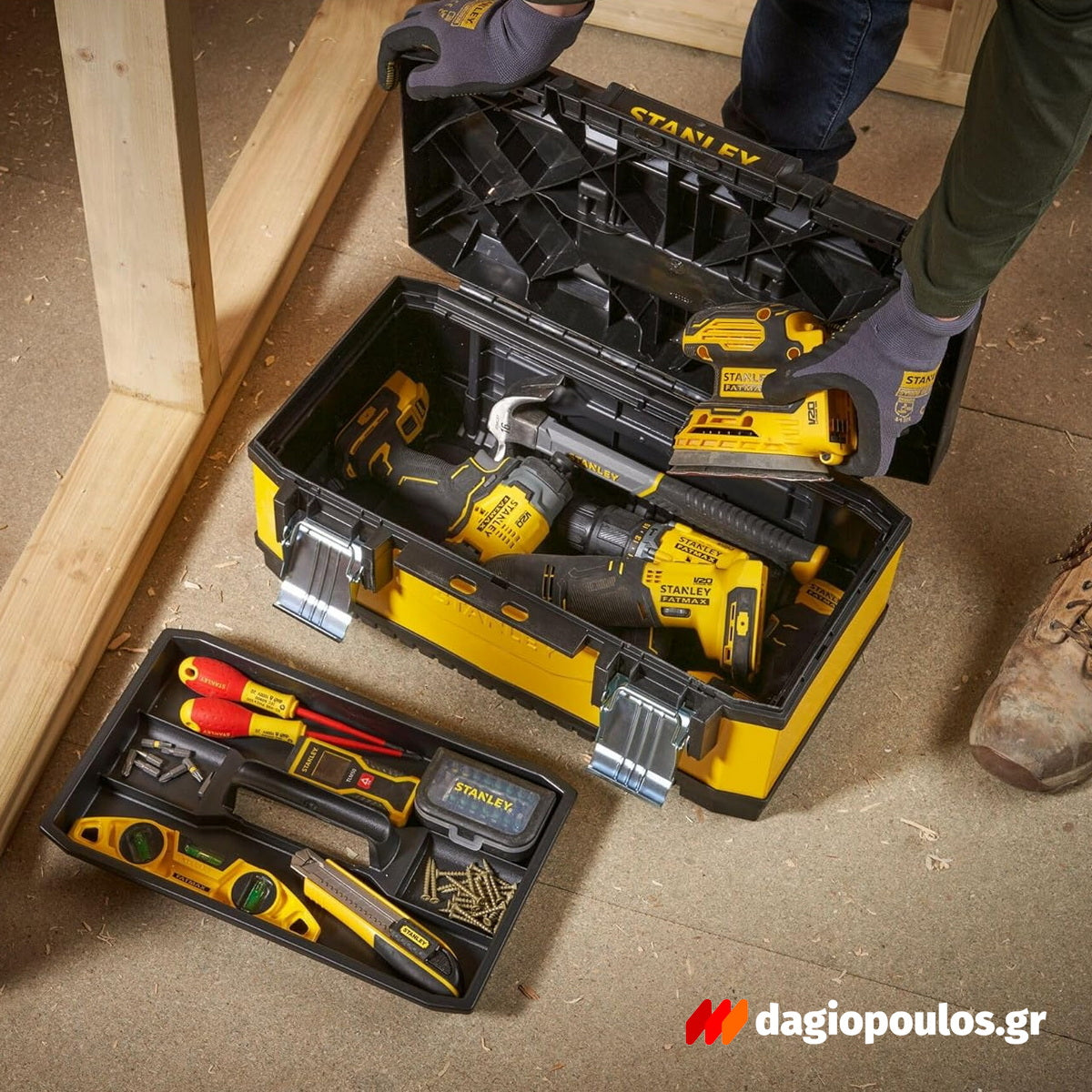 Εργαλειοθήκη μεταλλική πλαστική 20 ιντσών με μεταλλικά κλιπ και λαβή