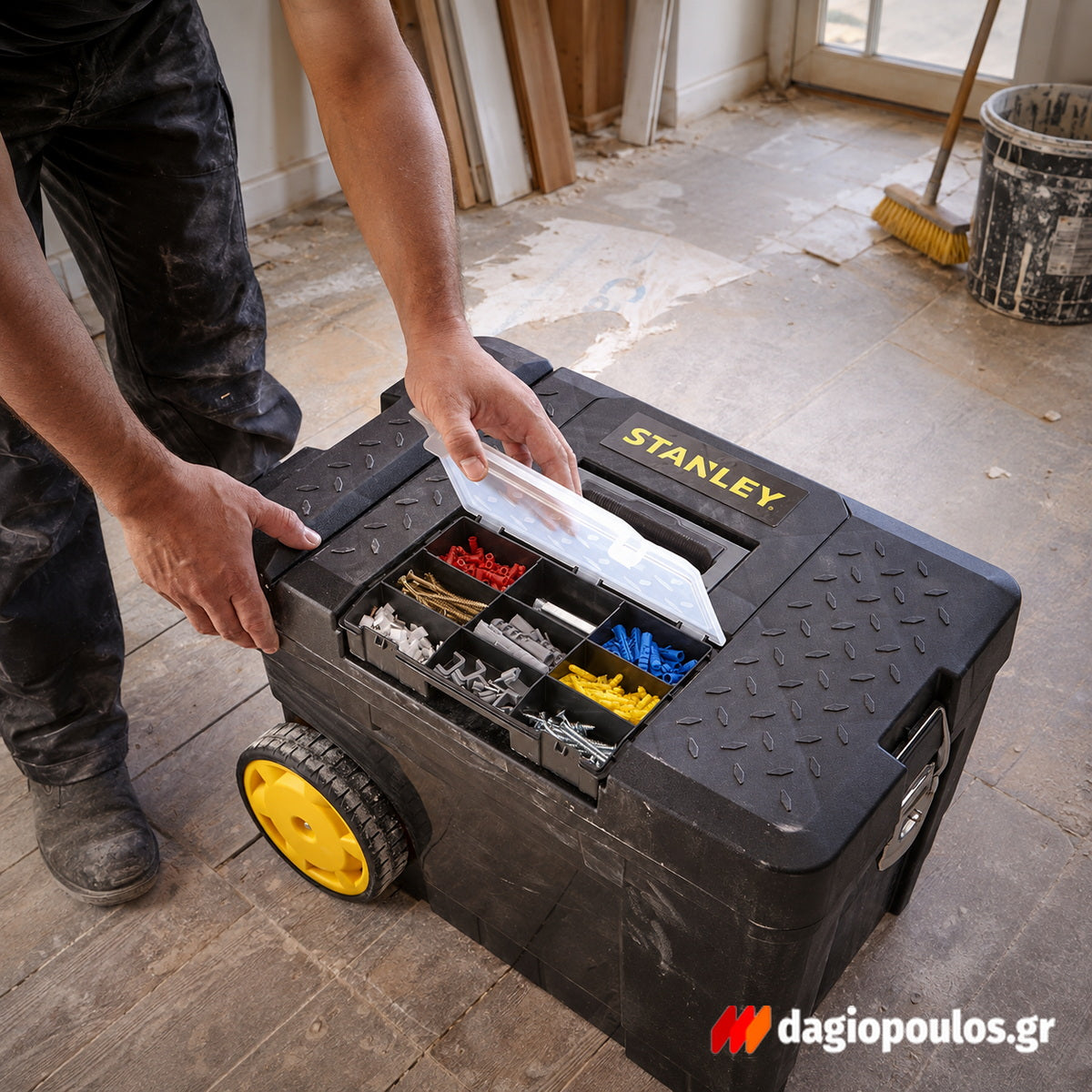 Stanley 1-97-503 FatMax® Εργαλειοθήκη-Μπαούλο Τροχήλατη 53Ltr