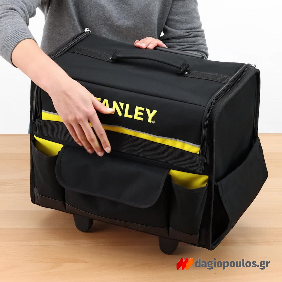 Χειρολαβή κορυφής για άνετη μεταφορά στο χέρι