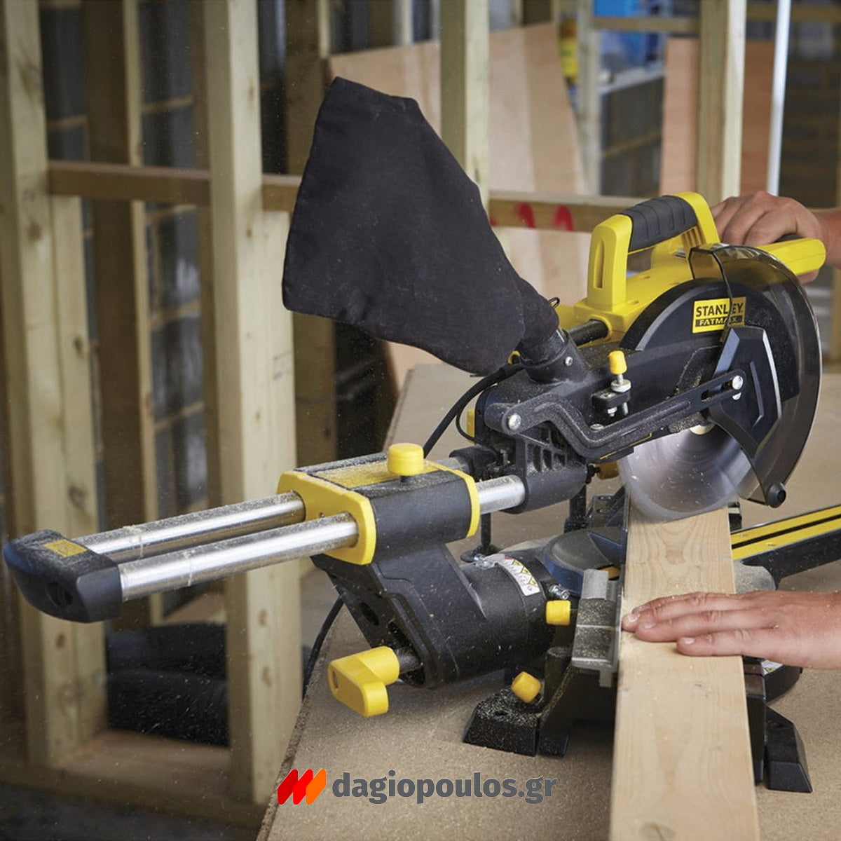 Stanley FME721-QS Επαγγελματικό Ηλεκτρικό Φαλτσοπρίονο Radial Συρόμενο 1500W 216mm