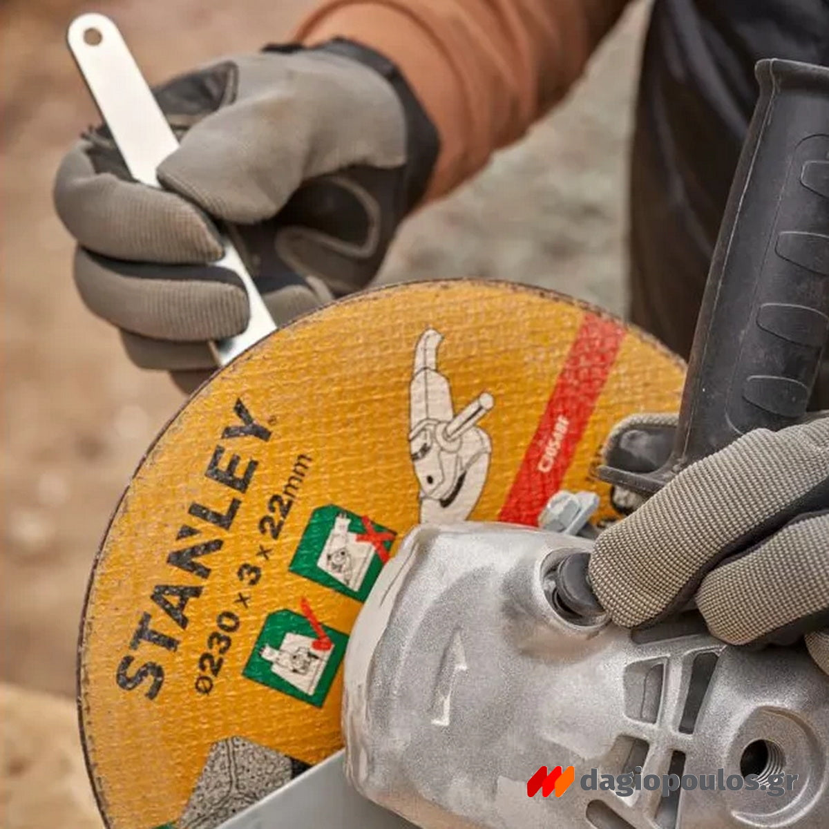 Stanley FMEG232-QS Ηλεκτρικός Γωνιακός Τροχός 2000W 230mm