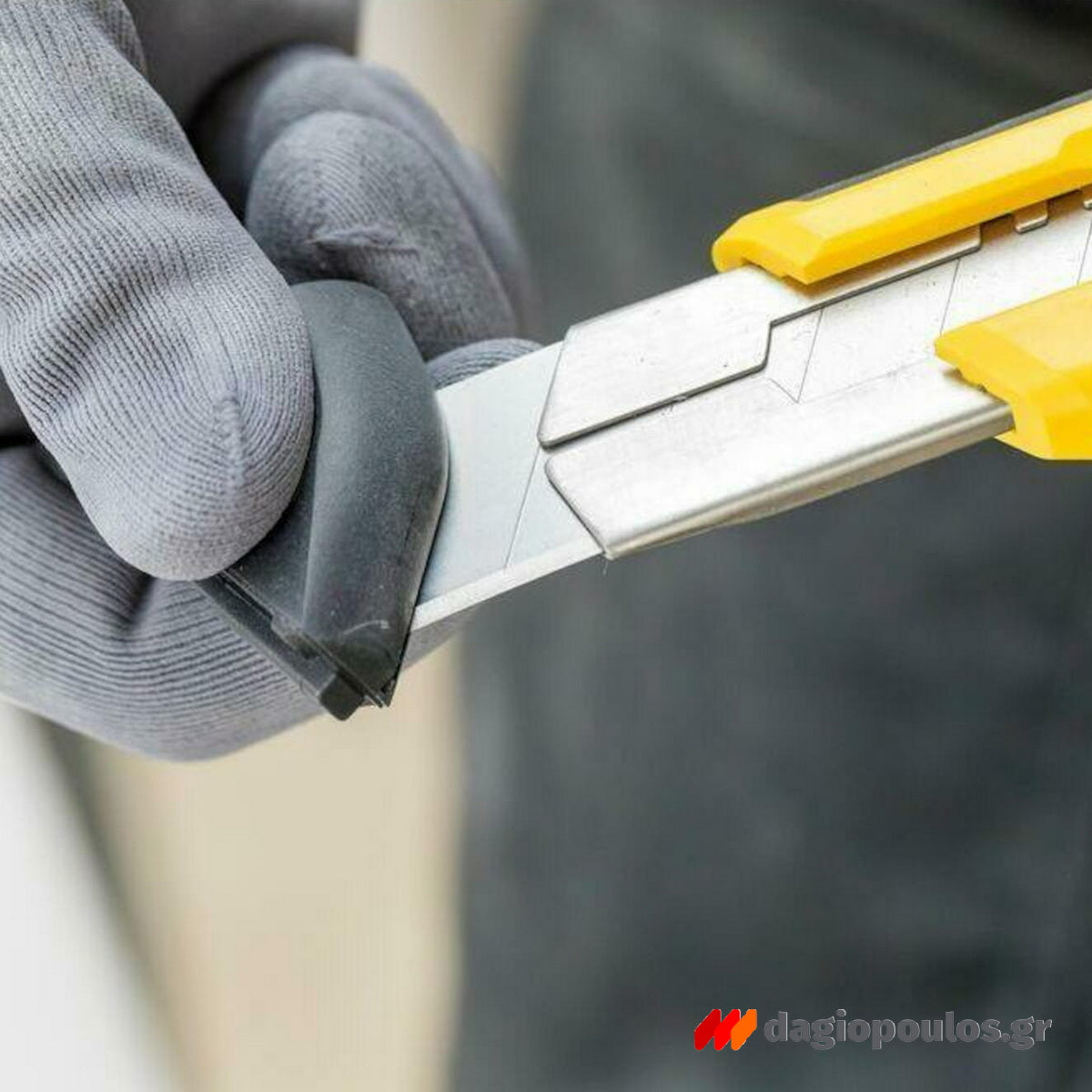 Stanley FMHT10330-0 Μαχαίρι Κόφτης Μοκέτας (Φαλτσέτα) Με Ροδέλα & Λάμα 18mm