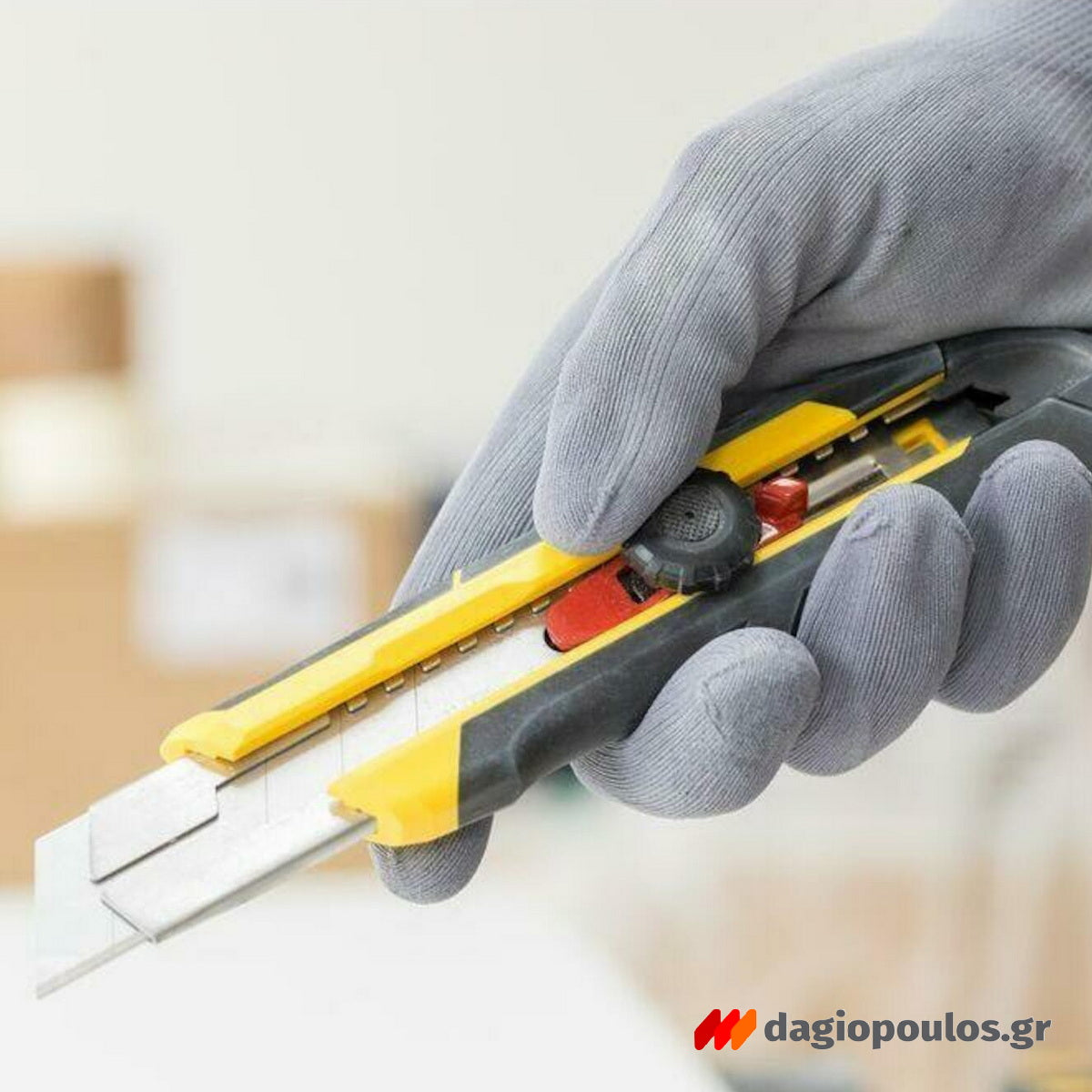 Stanley FMHT10330-0 Μαχαίρι Κόφτης Μοκέτας (Φαλτσέτα) Με Ροδέλα & Λάμα 18mm