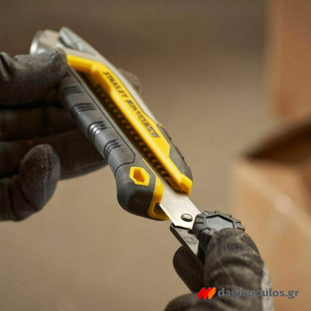 Stanley FMHT10592-0 Μαχαίρι Κόφτης Μοκέτας (Φαλτσέτα) Με Λάμα 18mm