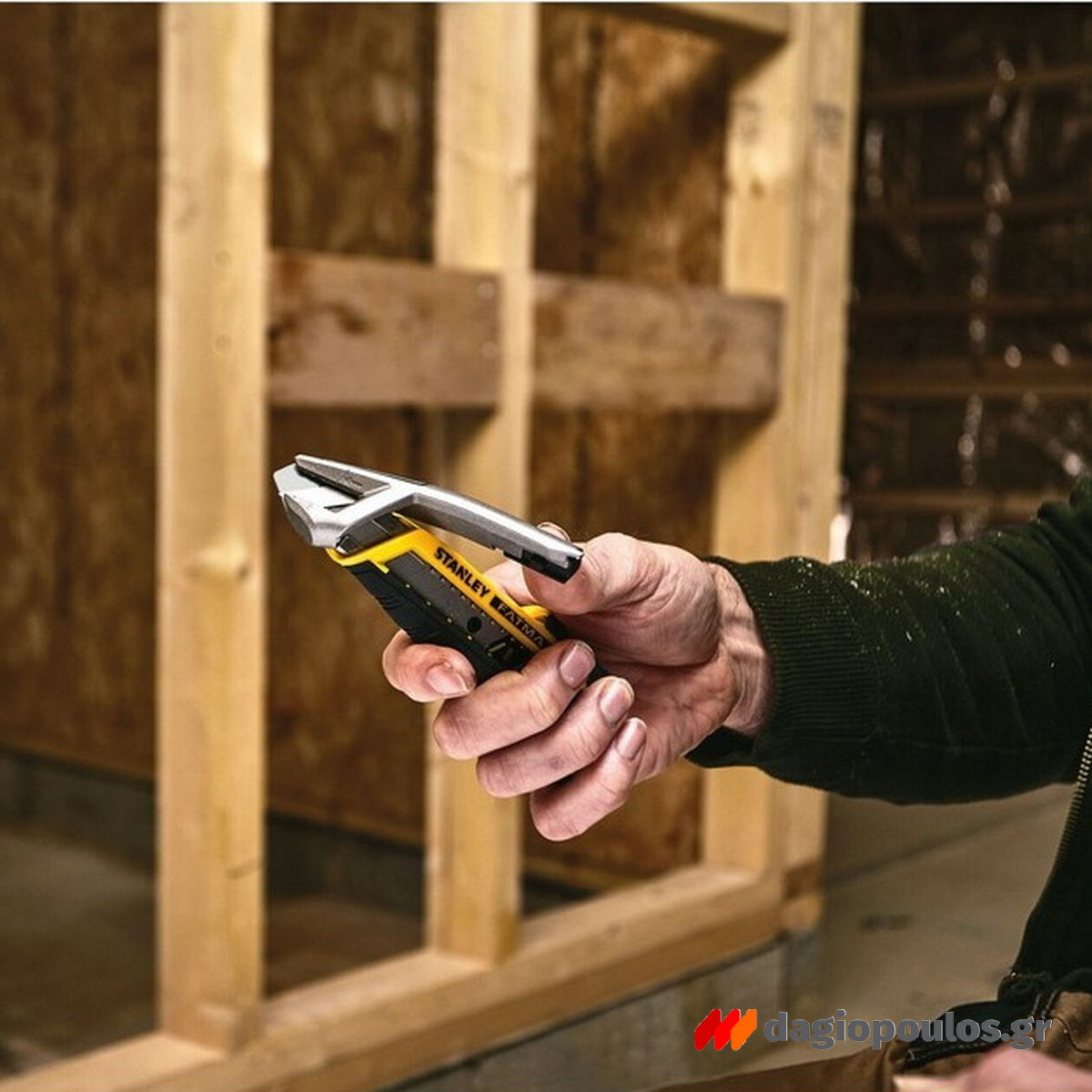 Stanley FMHT10594-0 FatMax Μαχαίρι Κόφτης Μοκέτας (Φαλτσέτα) Με Ροδέλα & Λάμα 18mm