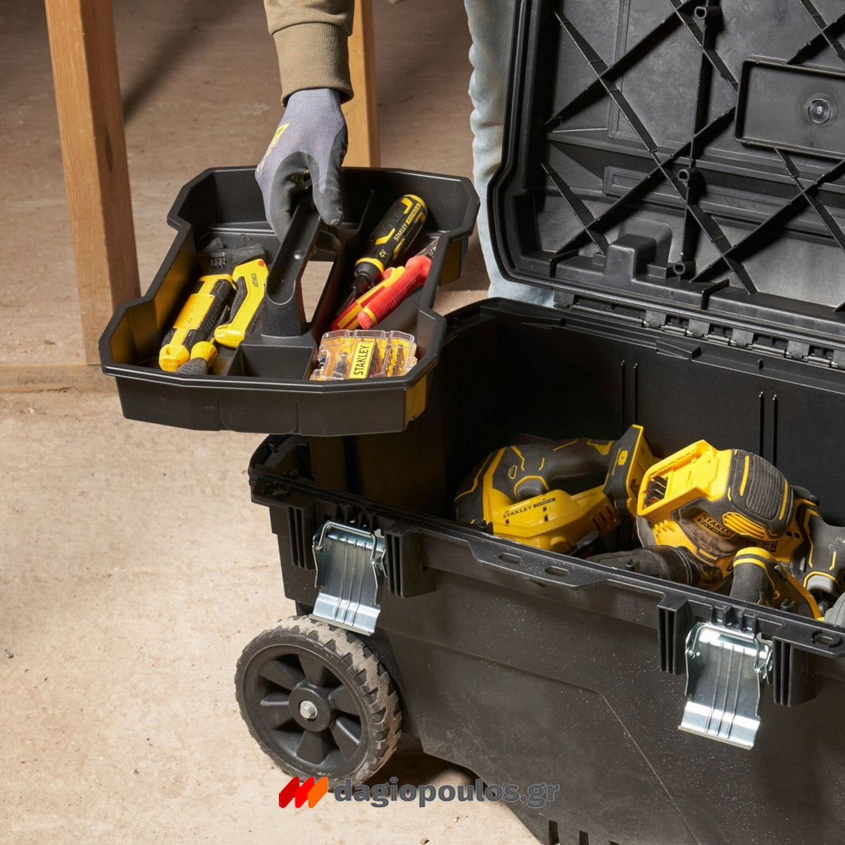 Stanley FMST1-73601 FatMax® Εργαλειοθήκη Μπαούλο Τροχήλατη Βαριάς Χρήσης 90Ltr