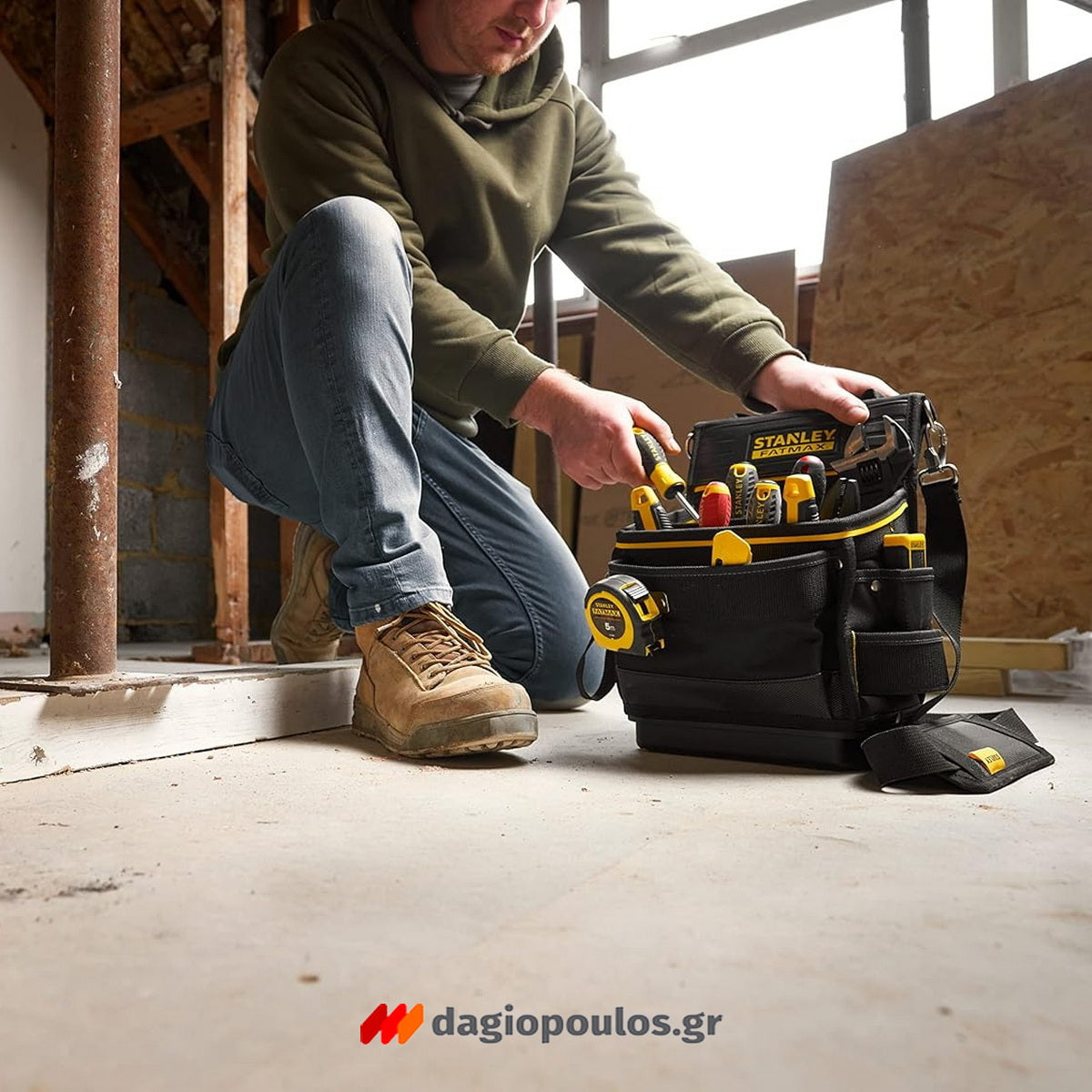 Stanley FMST17624-1 Εργαλειοθήκη Τσάντα Κλειστού Τύπου Κρεμαστή Ώμου