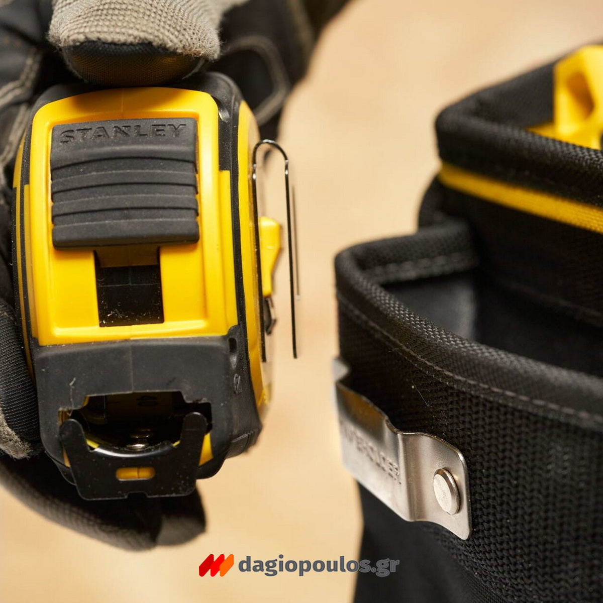 Stanley FMST17624-1 Εργαλειοθήκη Τσάντα Κλειστού Τύπου Κρεμαστή Ώμου