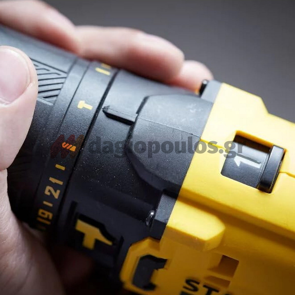 Stanley SFMCK469M2-QW Fatmax®V20 Συλλογή Κρουστικό Δραπανοκατσάβιδο Παλμικό Κατσαβίδι Δισκοπρίονο Γωνιακός Τροχός 2 Μπαταρίες 4.0Ah Τσάντα Μεταφοράς