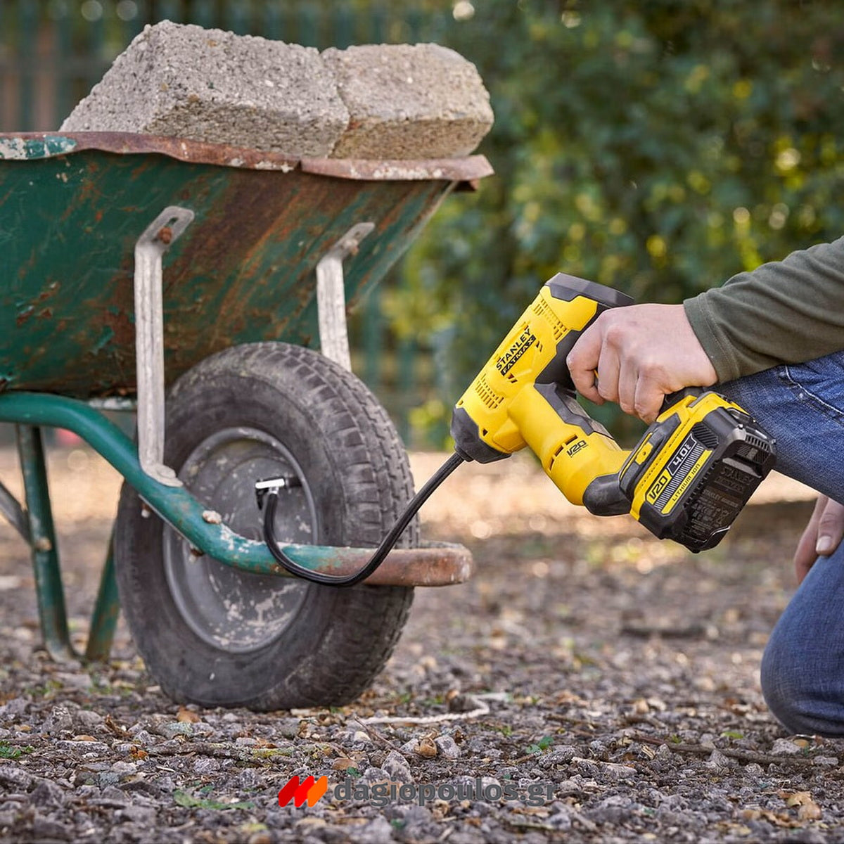 Stanley SFMCE521B-XJ 20V Αεροσυμπιεστής Μπαταρίας 18V Li-Ion SOLO