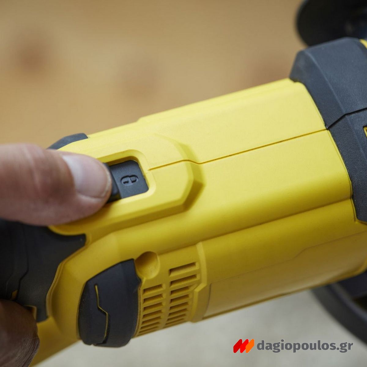 Stanley SFMCG400M2K-QW Fatmax®V20 Γωνιακός Τροχός 18V Li-Ion 125mm Με 2 Μπαταρίες 4.0Ah & Βαλίτσα T-Stak