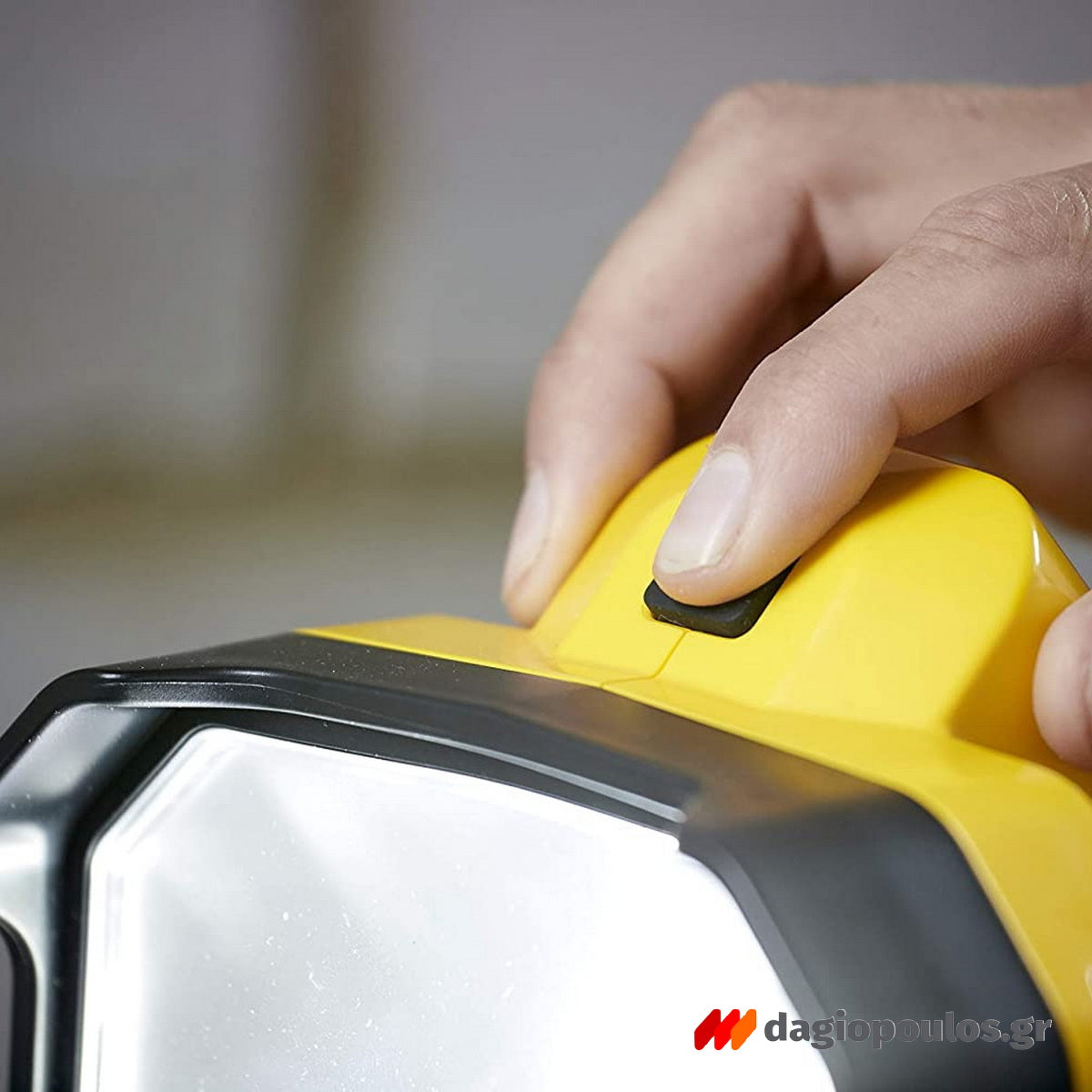 Stanley SFMCL030B-XJ V20 Φορητός Προβολέας Επιθεώρησης & Εργασίας Μπαταρίας 18V Li-Ion Επαναφορτιζόμενος 1850 Lum SOLO