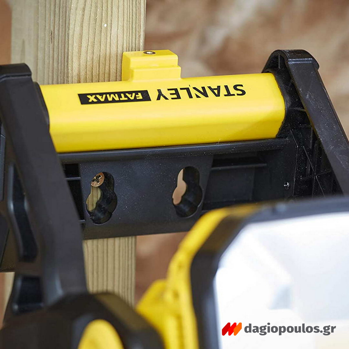 Stanley SFMCL030B-XJ V20 Φορητός Προβολέας Επιθεώρησης & Εργασίας Μπαταρίας 18V Li-Ion Επαναφορτιζόμενος 1850 Lum SOLO