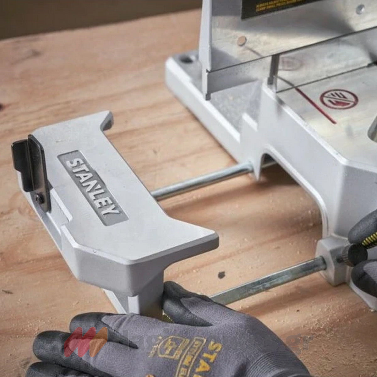 Stanley SM1650 Ηλεκτρικό Δισκοπρίονο Πάγκου 1650W 254mm