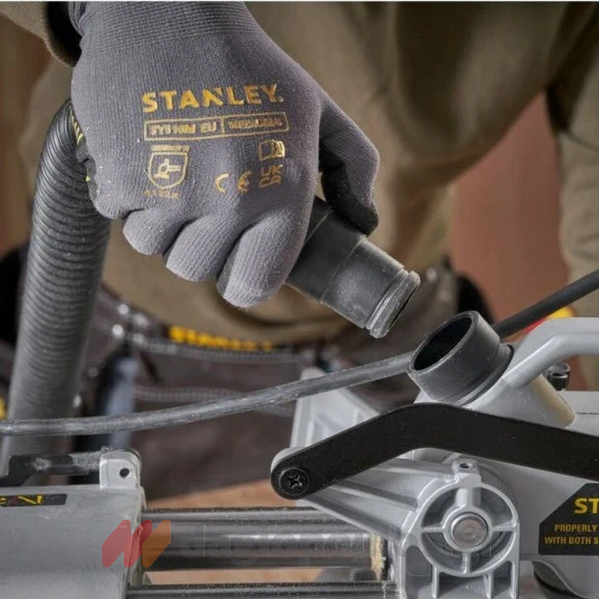 Stanley SM1650 Ηλεκτρικό Δισκοπρίονο Πάγκου 1650W 254mm