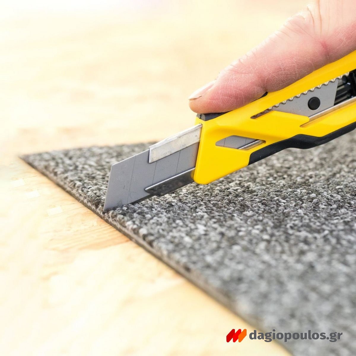 Stanley STHT10266-0 Μαχαίρι Κόφτης Μοκέτας (Φαλτσέτα) Με Λάμα 18mm