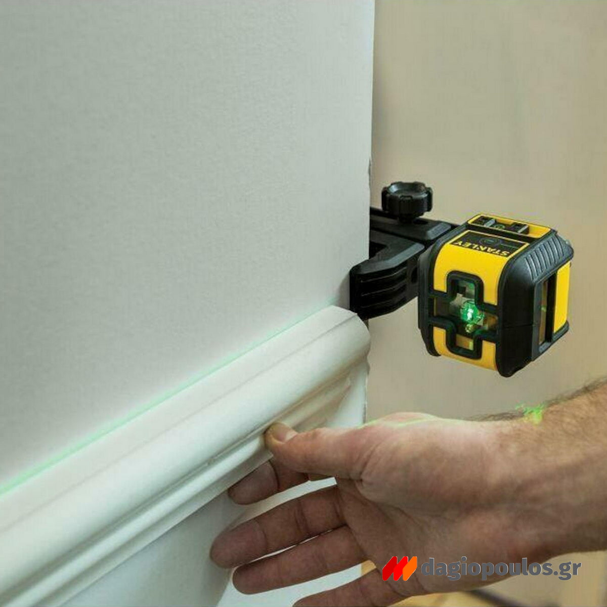 Stanley STHT77592-1 CROSS 90 Αλφάδι Laser Πράσινης Γραμμής Σταυρού & Κάθετης Γραμμής