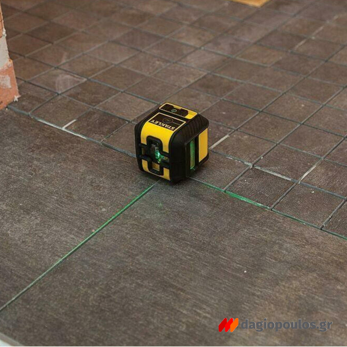 Stanley STHT77592-1 CROSS 90 Αλφάδι Laser Πράσινης Γραμμής Σταυρού & Κάθετης Γραμμής