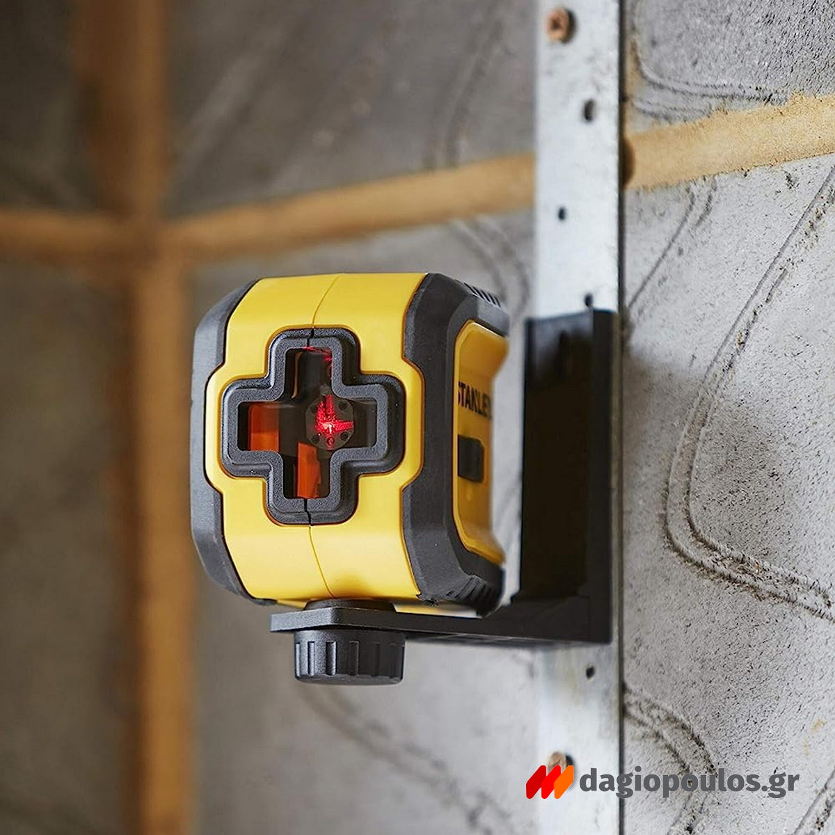 Stanley STHT77611-0 Cross Line Αλφάδι Laser Σταυρού Κόκκινης Γραμμής