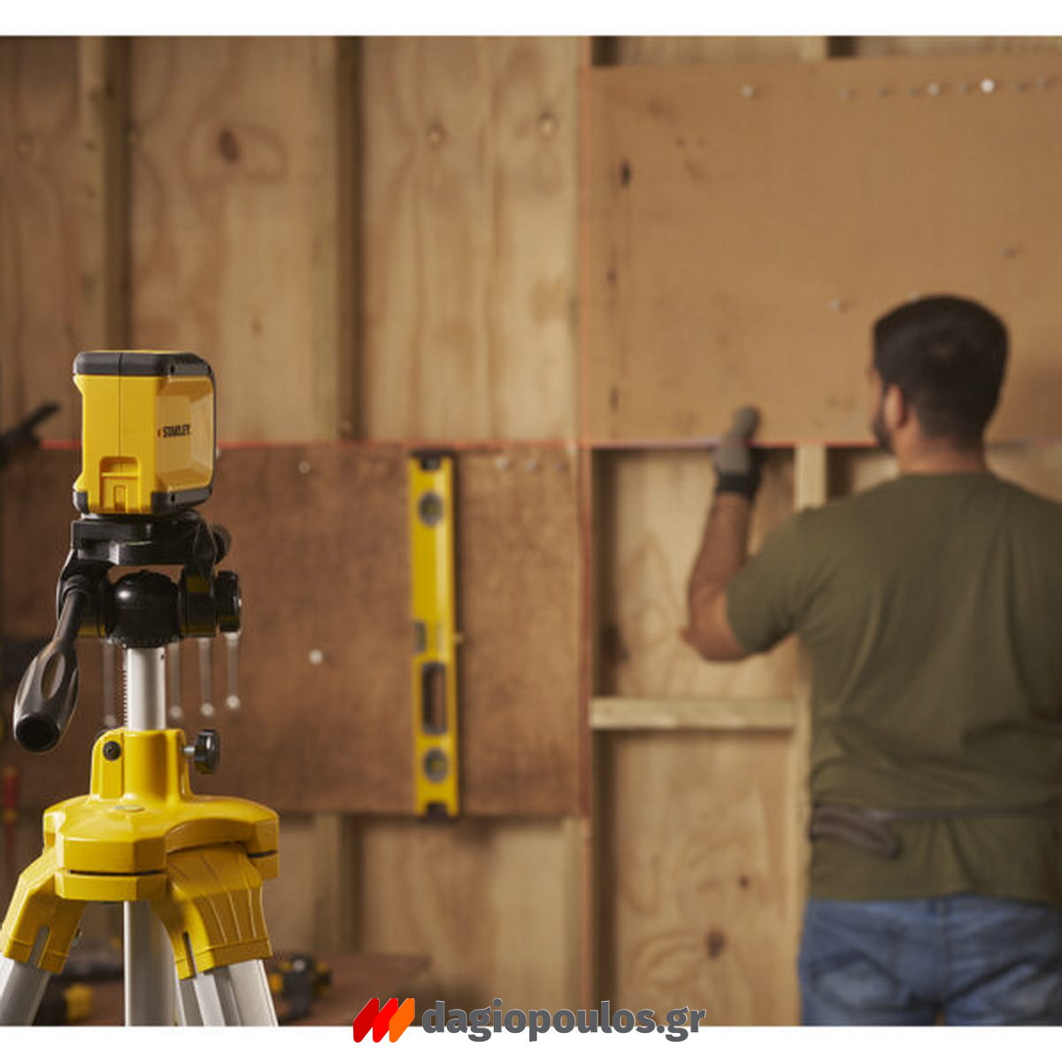 Stanley STHT77611-0 Cross Line Αλφάδι Laser Σταυρού Κόκκινης Γραμμής