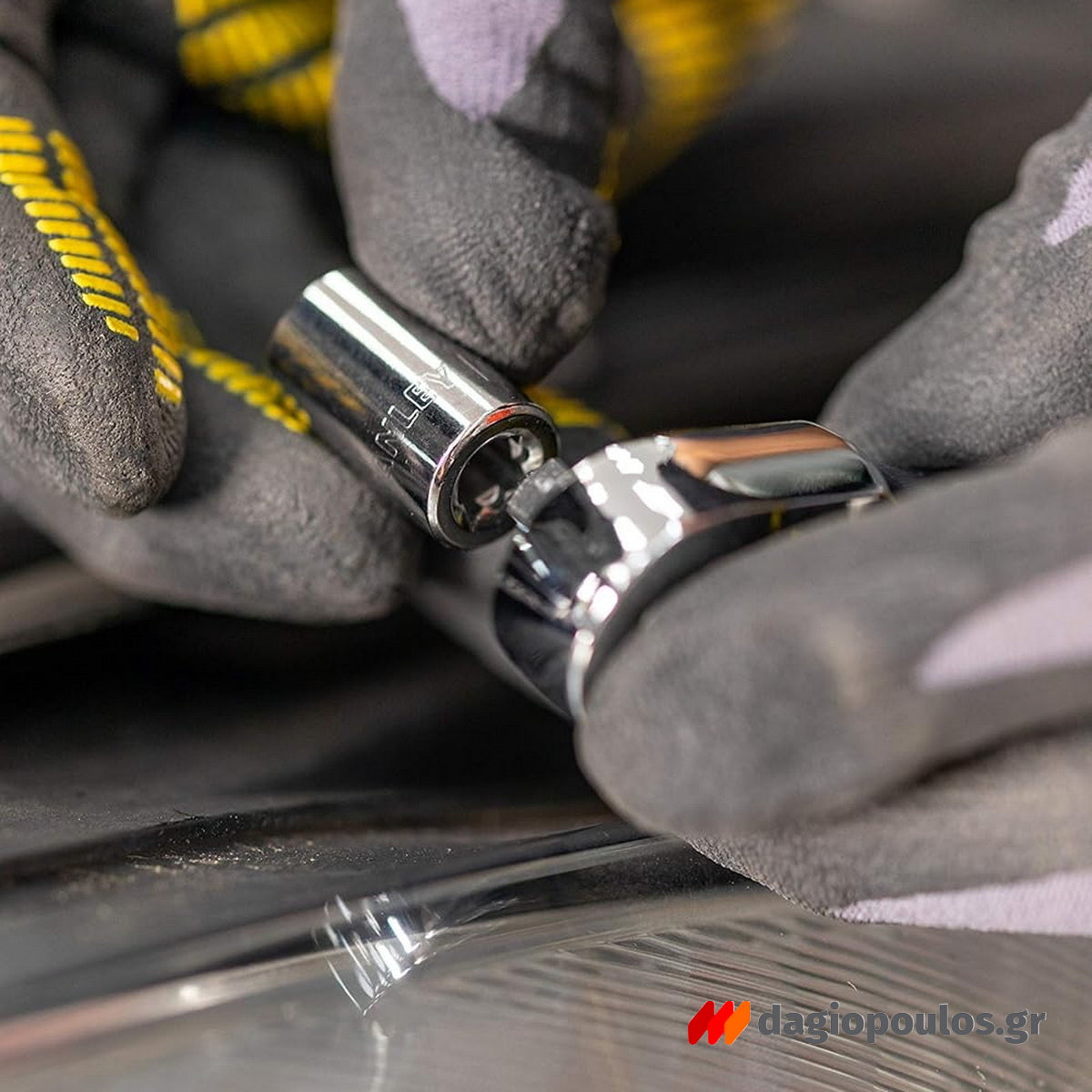 Stanley STMT82830-1 Συλλογή Καρυδάκια Μανέλες 1/2" Σετ 24 Τεμ & Βαλίτσα