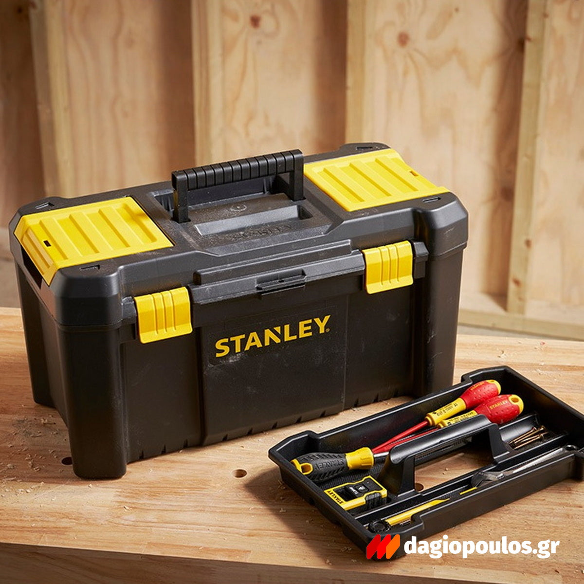 Stanley STST1-75517 Essential Εργαλειοθήκη Με Πλαστικά Κουμπώματα 16" 8Ltr