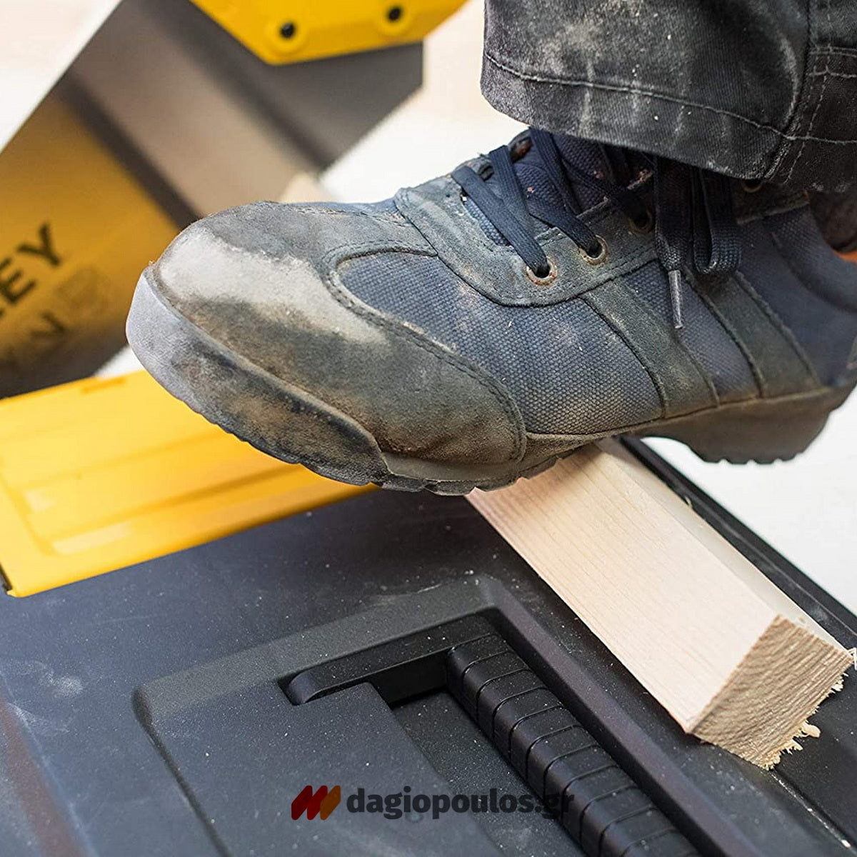 Stanley STST1-80150 FatMax® Εργαλειοθήκη Μπαούλο Τροχήλατη 26" 50Ltr