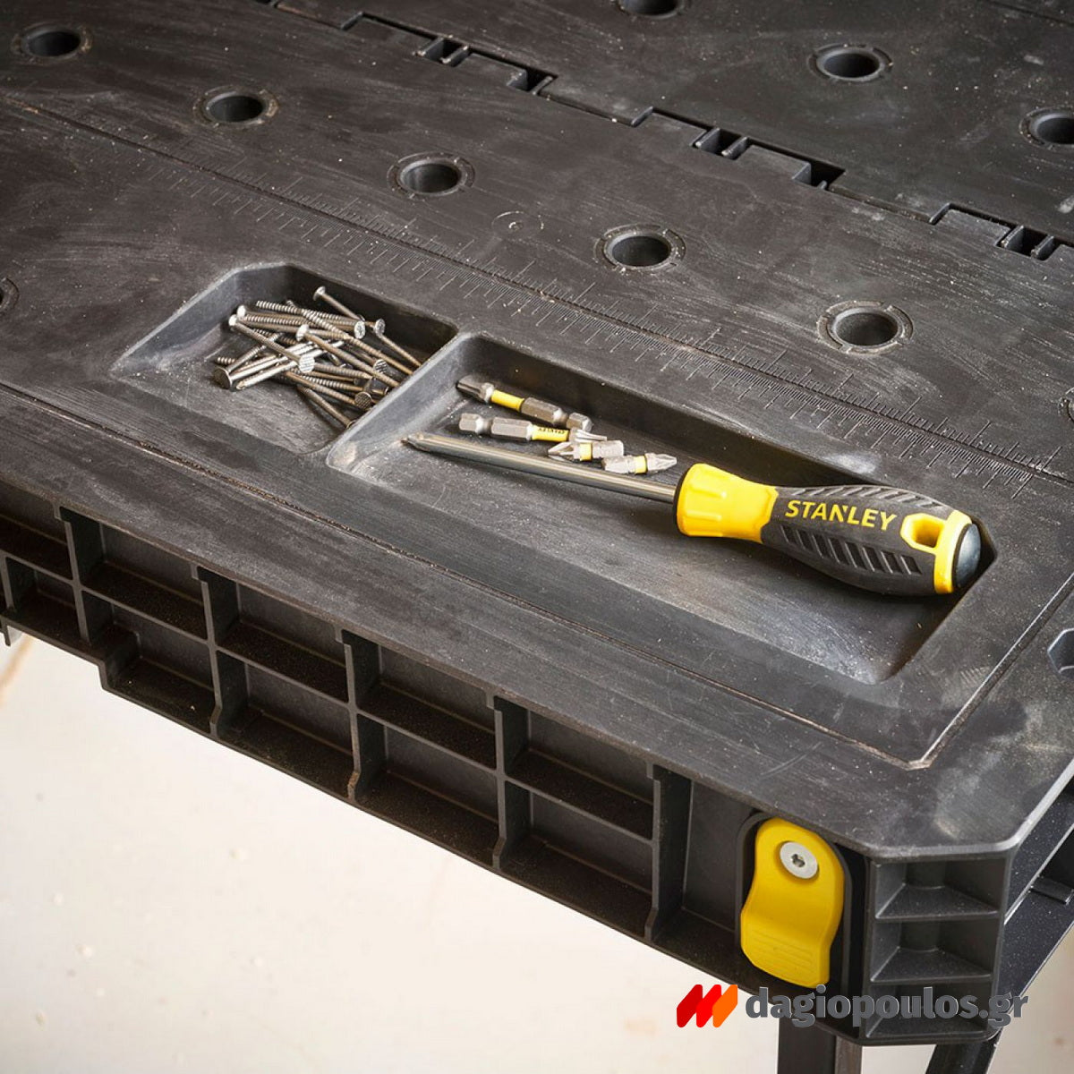 Stanley STST83492-1 Πτυσσόμενος Πάγκος Εργασίας