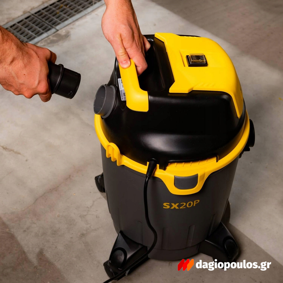 Stanley SXVC20PE Επαγγελματική Ηλεκτρική Σκούπα Υγρών / Στερεών 1200W Με Δοχείο 20Ltr