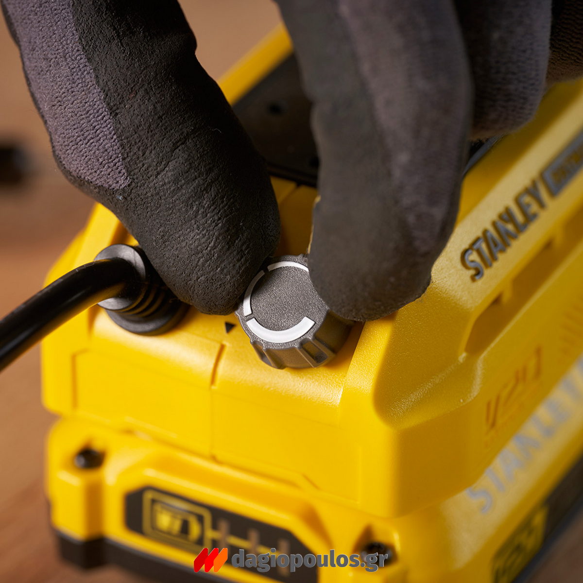 Stanley SFMCE030B-XJ Fatmax® V20 Fatmax Πολυεργαλείο Μινι Τροχός Μπαταρίας 18V Li-Ion SOLO