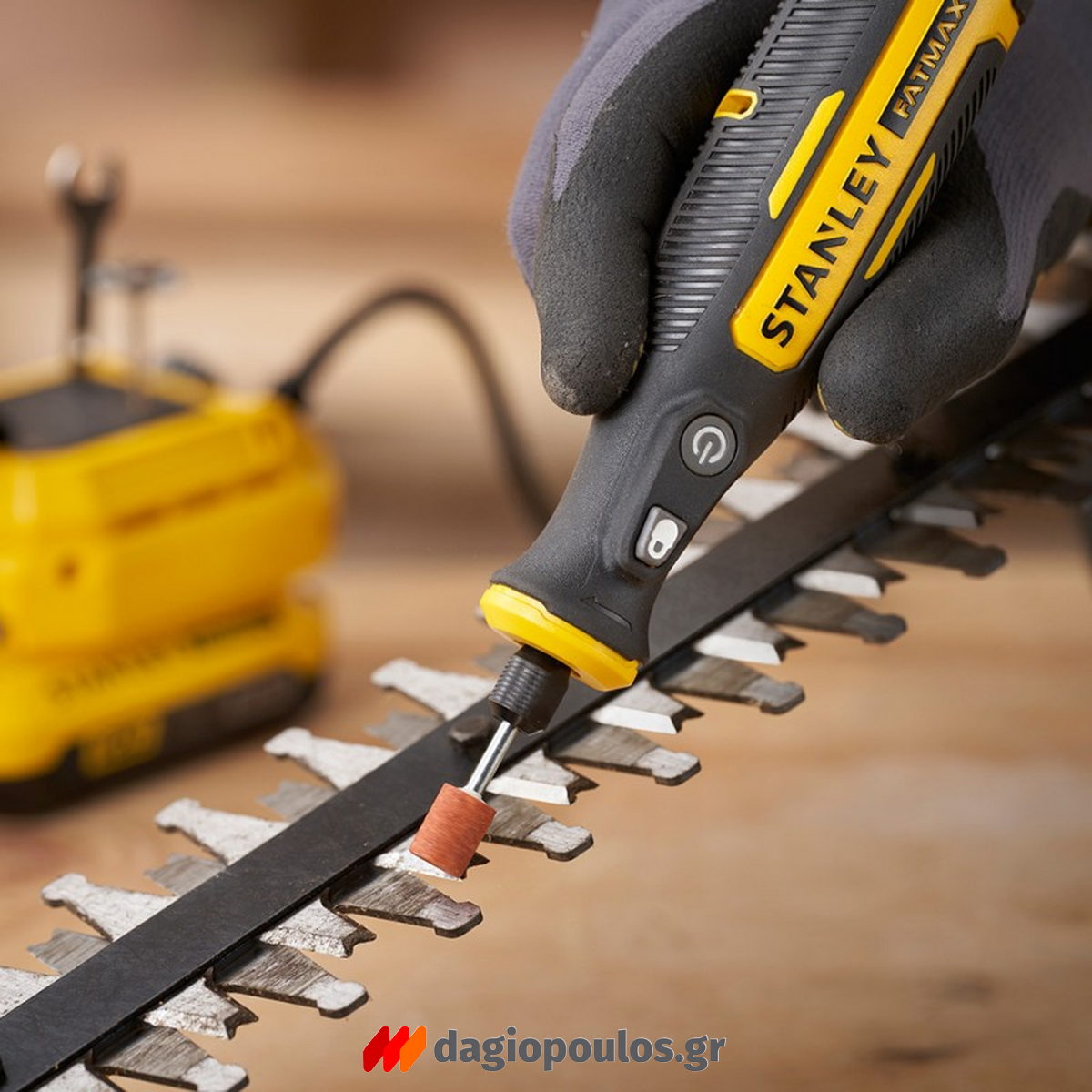 Stanley SFMCE030B-XJ Fatmax® V20 Fatmax Πολυεργαλείο Μινι Τροχός Μπαταρίας 18V Li-Ion SOLO