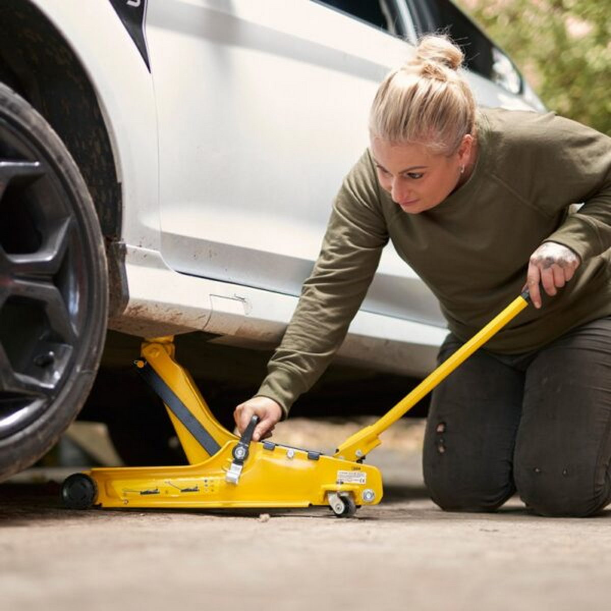 Stanley STMT81251-1 Γρύλος Αυτοκινήτων Τροχήλατος (Καροτσόγρυλλος) 2 Ton