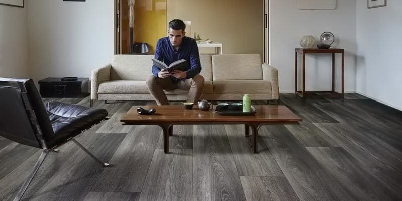 LVT