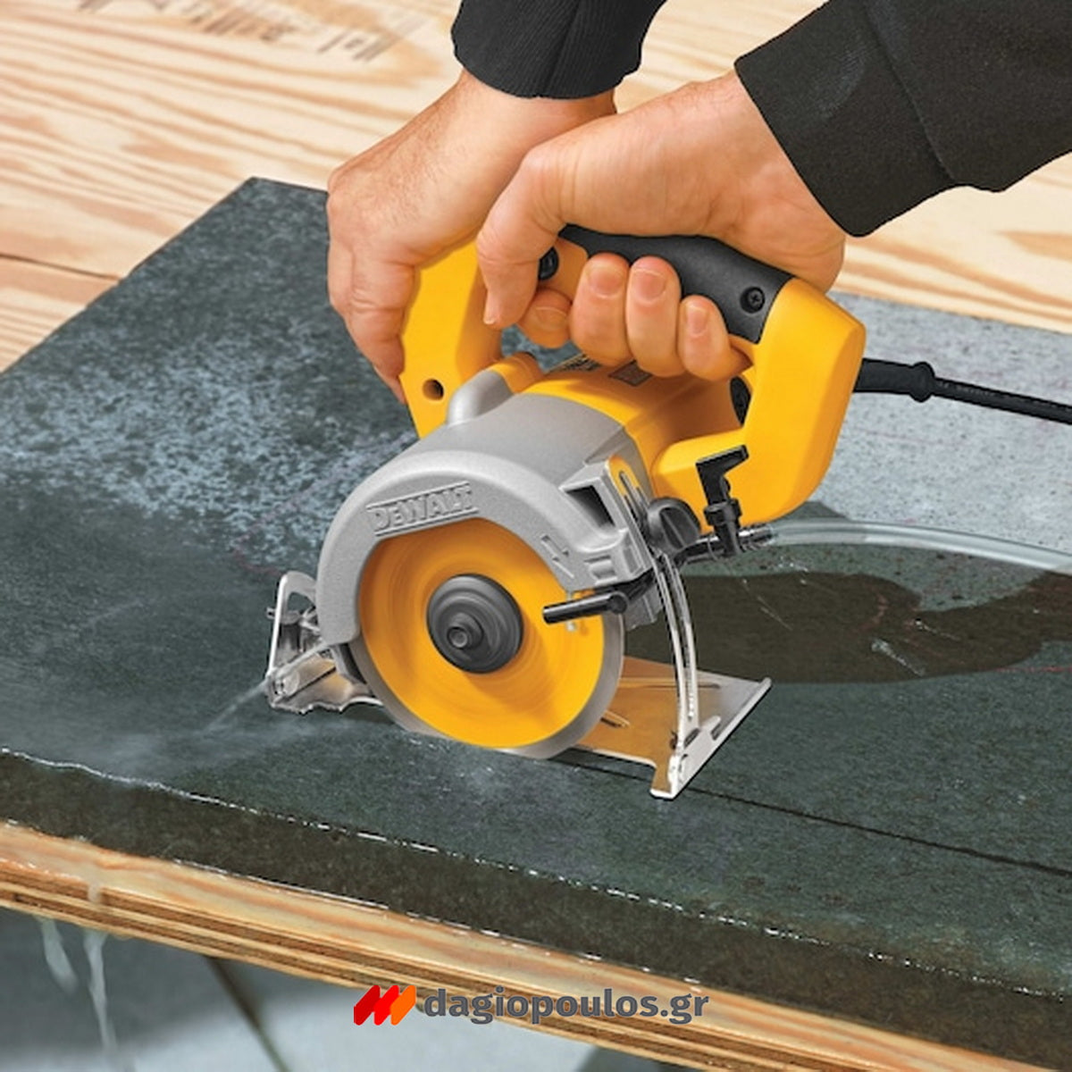 DeWalt DWC410-QS Επαγγελματικός Ηλεκτρικός Κόφτης Πλακιδίων 1300W 110mm