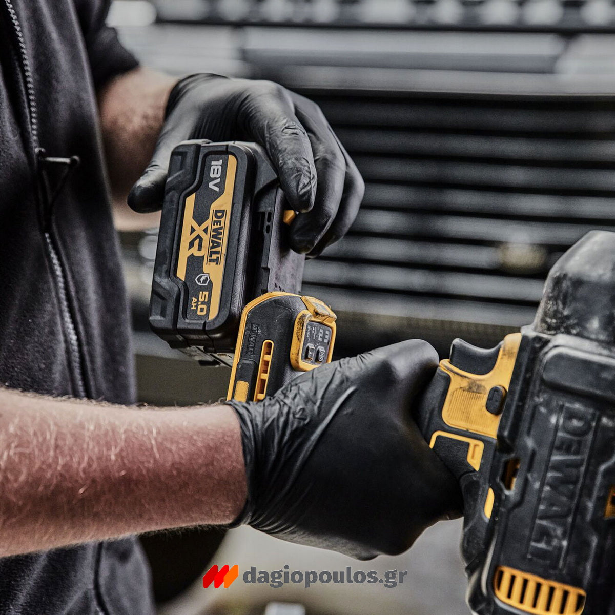 DeWalt DCF900P2G-QW Brushless Μπουλονόκλειδο Μπαταρίας 18V Li-Ion 1/2" 612Nm Με 2 Μπαταρίες 5.0Ah Powerstack & Βάση & Ελαστικό Κέλυφος Προστασίας