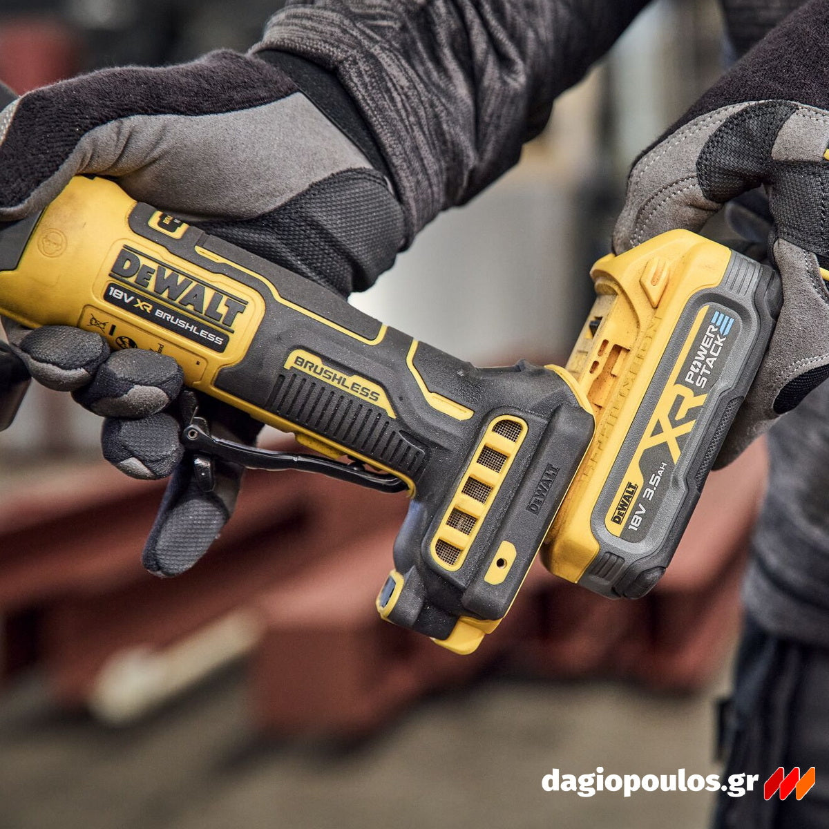 DeWalt DCG404S2T-QW Brushless Γωνιακός Τρόχος Μπαταρίας 125mm 18V Li-Ion Με 2 Μπαταρ.3.5Ah - Βαλίτσα T-STAK