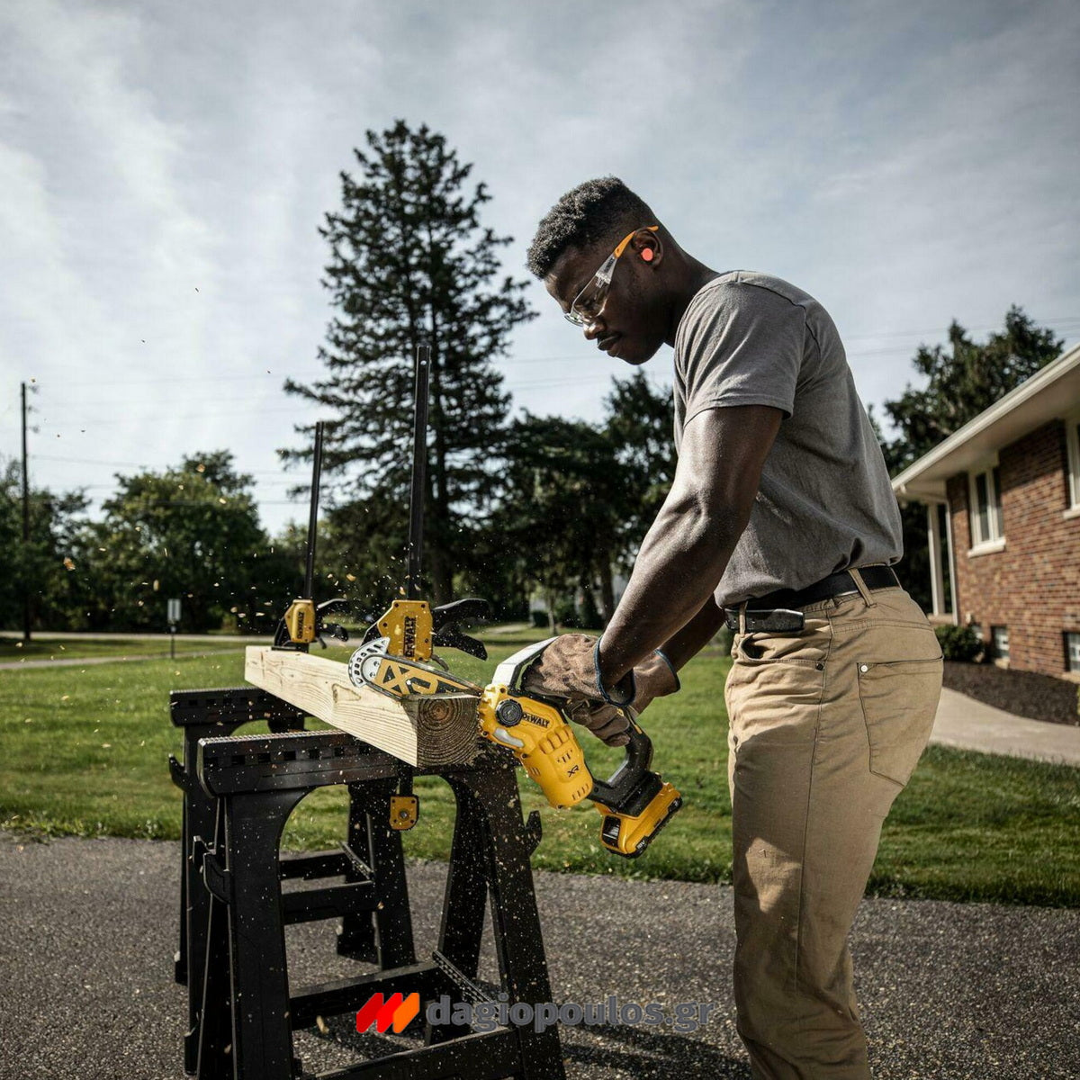 DeWalt DCMPS520P1-QW Brushless Αλυσοπρίονο Μπαταρίας 18V Li-Ion 20cm Με Μπαταρία 5.0Ah