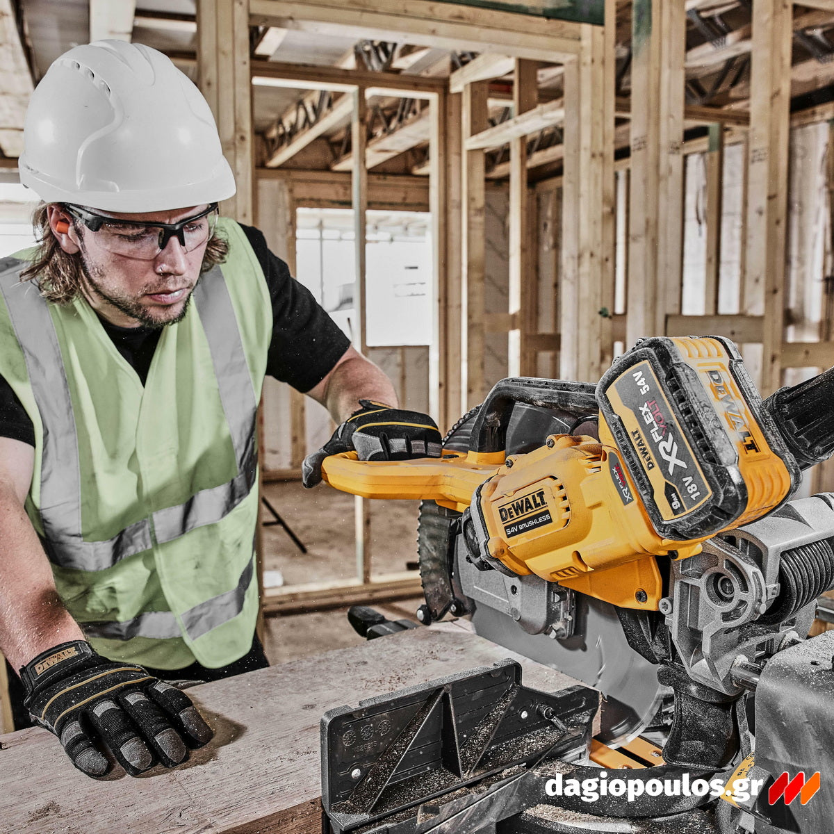 DeWalt DCS781X2-QW Brushless Φαλτσοπρίονο Πάγκου Συρόμενο (Radial) Μπαταρίας 54V XR FLEXVOLT 305mm Με 2 Μπατ.9.0Ah