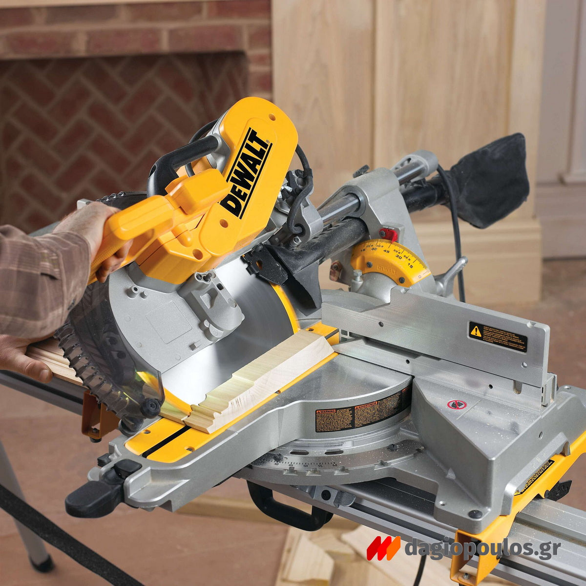 DeWalt DWS780-QS Ηλεκτρικό Φαλτσοπρίονο 305mm