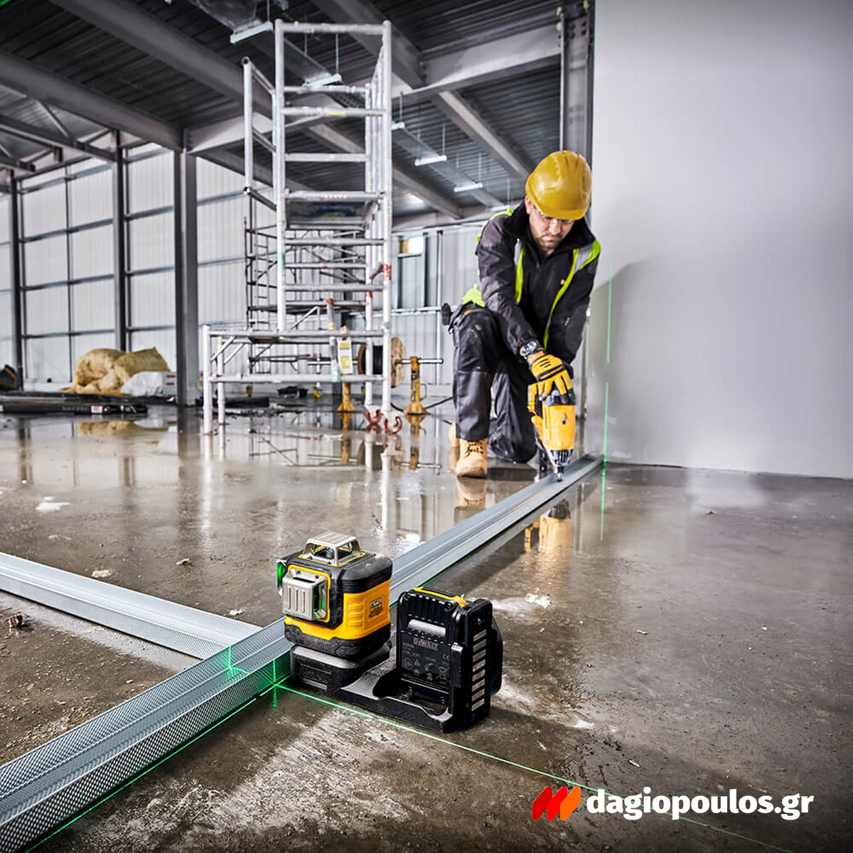 DeWalt DCE089D1G18-GB Αλφάδι Λέιζερ 3 x 360° 12V / 18V XR® Li-Ion Πολλαπλών Γραμμών Πράσινο Με Μπαταρία 2.0Ah - Βαλίτσα T-Stak