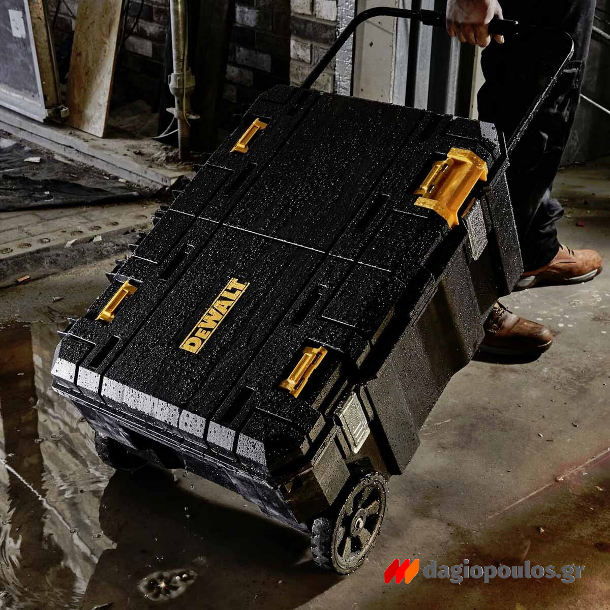 DeWalt DWST17871-1 T-Stak Εργαλειοθήκη Μπαούλο Τροχήλατη 113Ltr