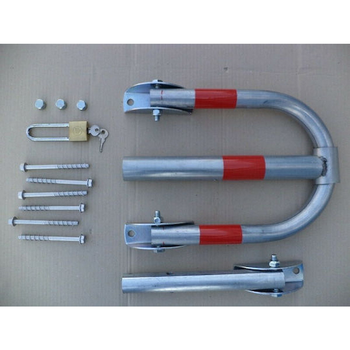 Μπάρα Παρεμπόδισης Παρκαρίσματος Αρθρωτή Γαλβανιζέ Τύπου U Με 3 Πόδια Στενή