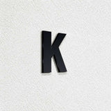 Ενδεικτική φωτογραφία γράμματος K σε μαύρη απόχρωση· επιλεγμένο προϊόν μπλε, ύψος 74mm