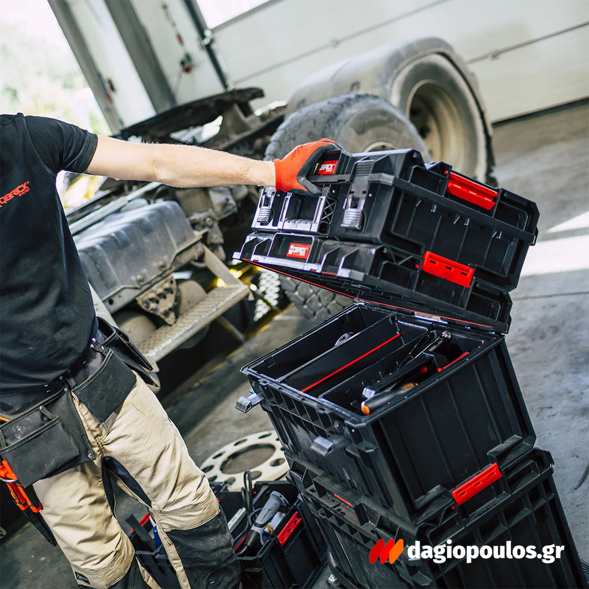 Qbrick System One Box 2.0 Plus Εργαλειοθήκη Ανοικτή Με Χωρίσματα 22.7" 35Lt