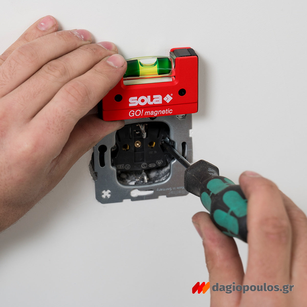 Sola GO Magnetic Μαγνητικό Αλφάδι Τσέπης 6cm Με Θήκη & Clip
