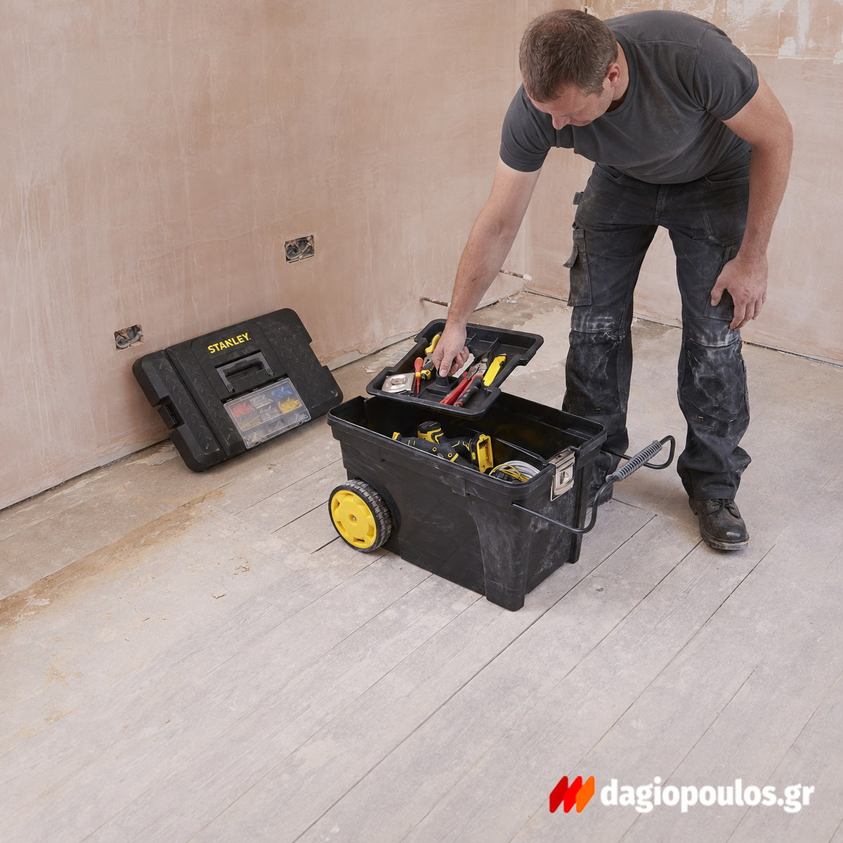 Stanley 1-97-503 FatMax® Εργαλειοθήκη-Μπαούλο Τροχήλατη 53Ltr