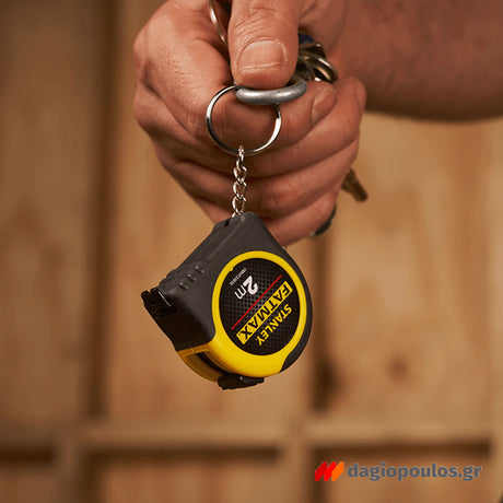 Ελαφριά μετροταινία μπρελόκ Stanley FatMax για εύκολη μεταφορά και χρήση

